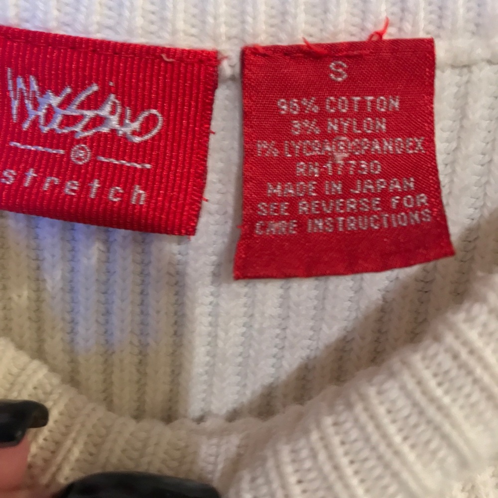 Sweater - Picture 2 of 4